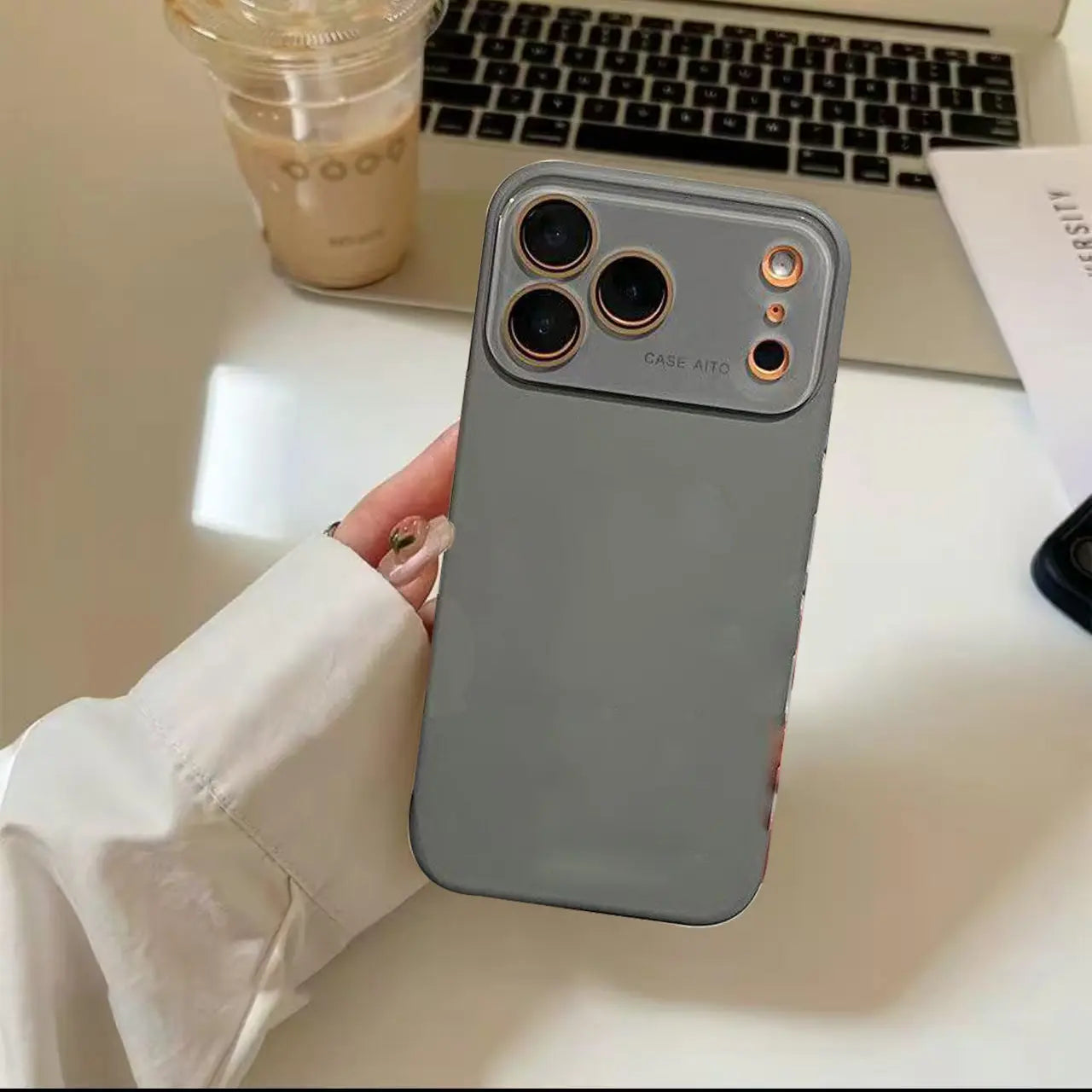 Simple Solid Color for Iphone 17/16/15/14/13/12 Promax Pro Air Couple Phone Case Comes with a Built-In Lens Protector,Made of Liquid Silicone, Shockproof and Drop-Resistant, with Dopamine-Inspired Colors.
